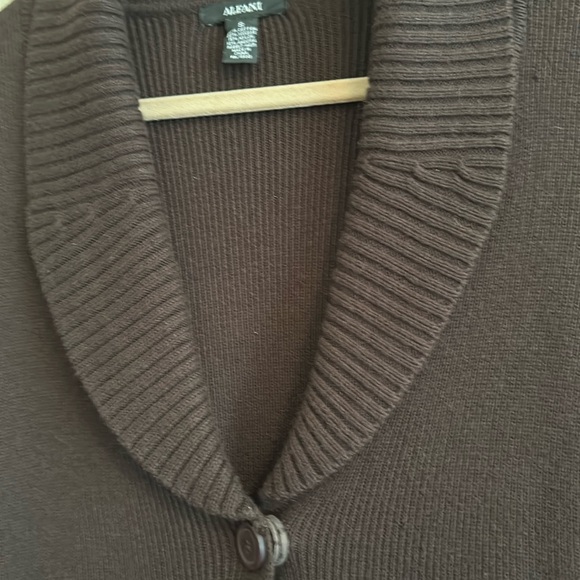 Alfani Sweater - Picture 5 of 9